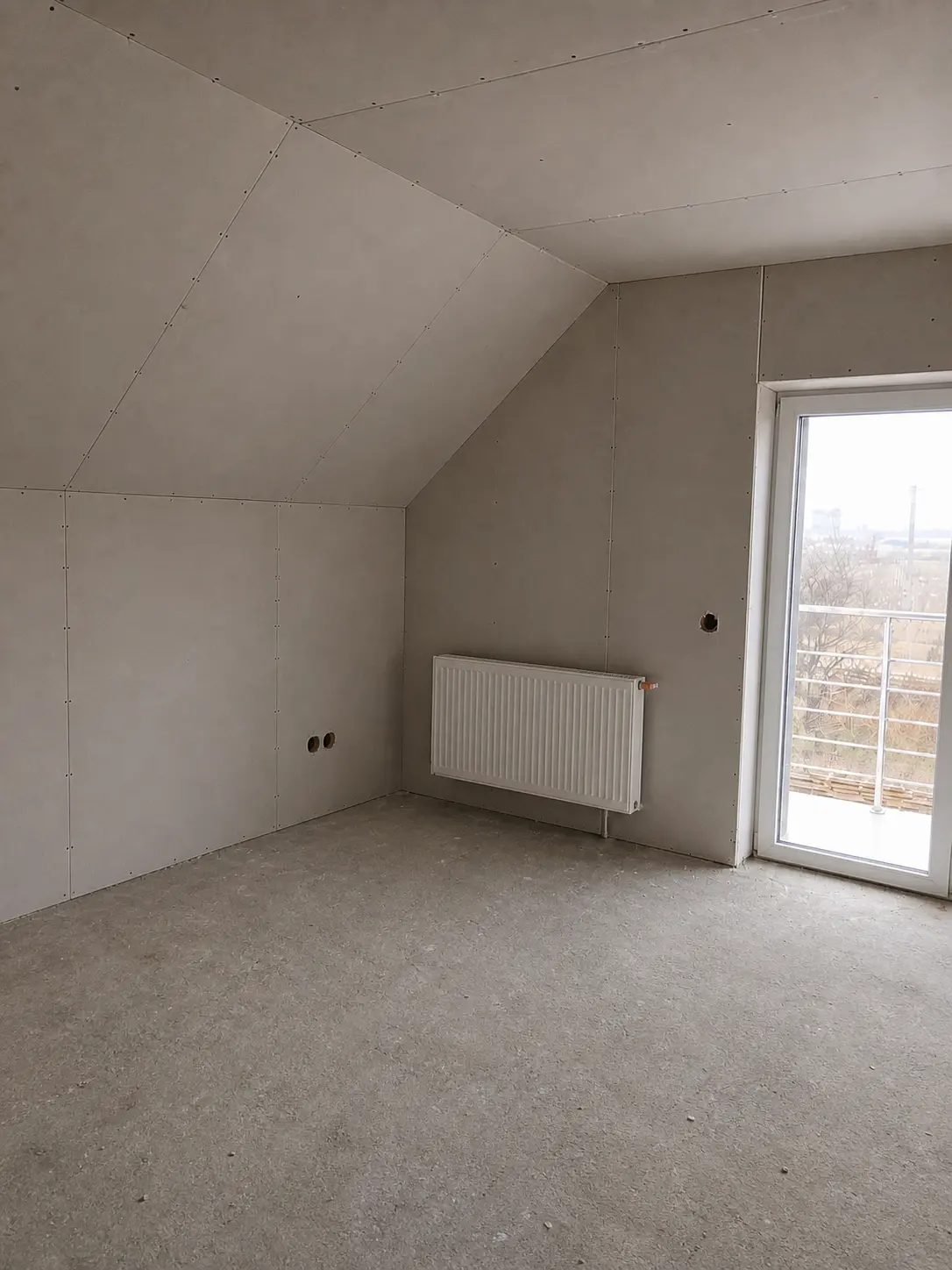 Room before renovation